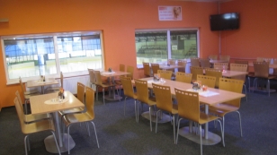 Sport bar